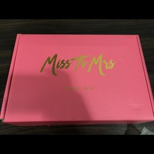 Miss to Mrs Box - Sweating for the Wedding + Honeymoon Bag